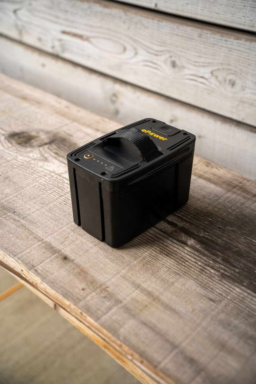 battery - e 450