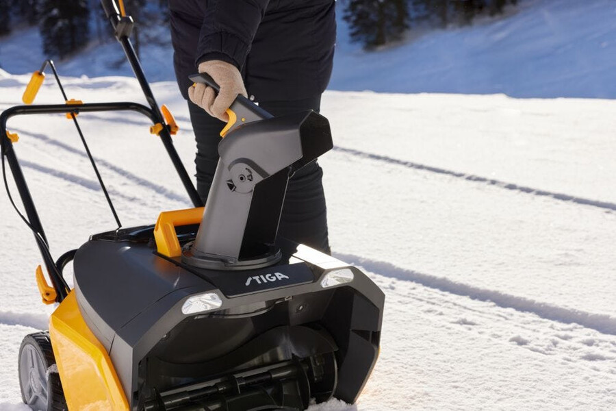 battery snow blower - st 700e