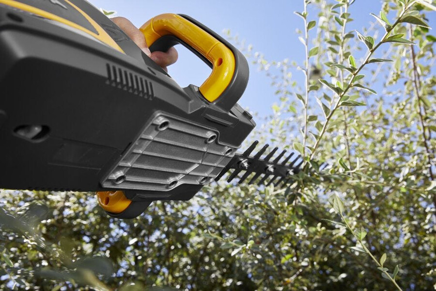 cordless hedge trimmer - ht 700e
