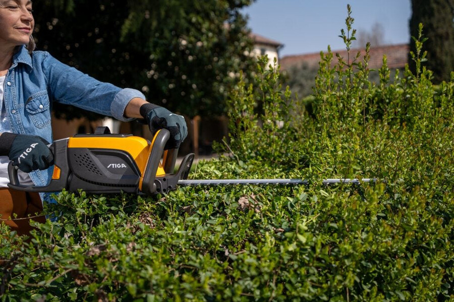 cordless hedge trimmer - ht 500e kit