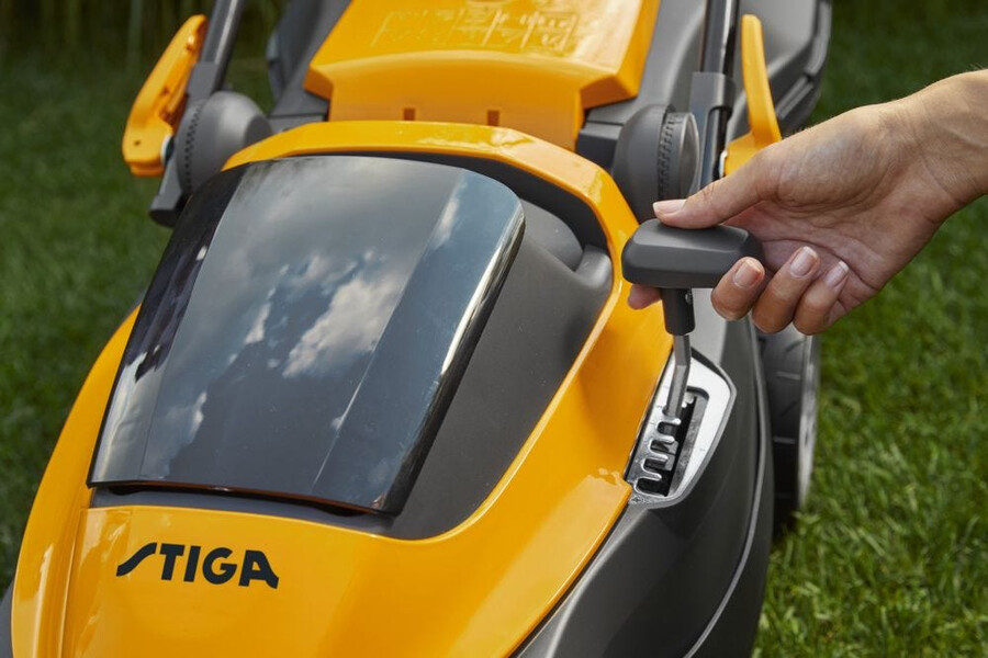 cordless lawn mower - collector 136e kit