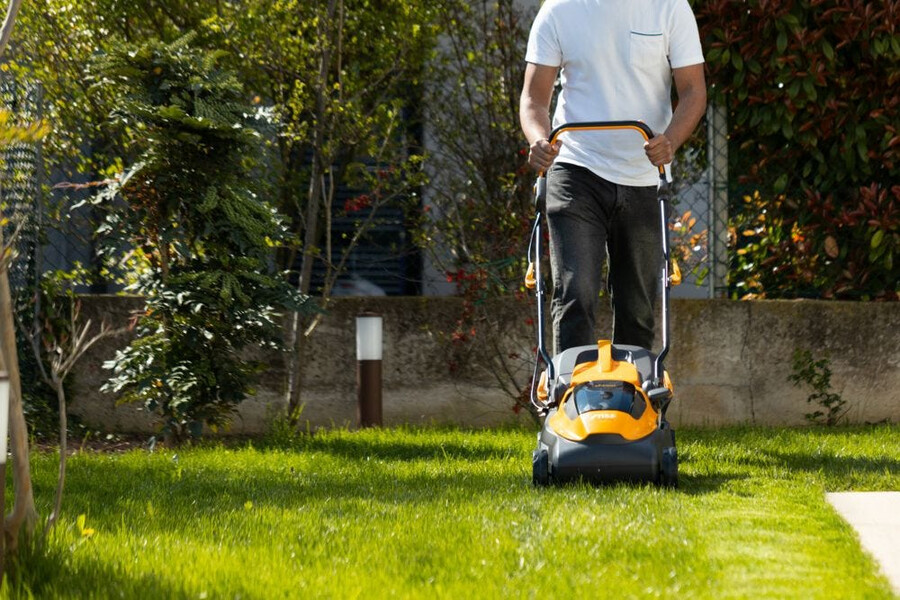 cordless lawn mower - collector 136e kit