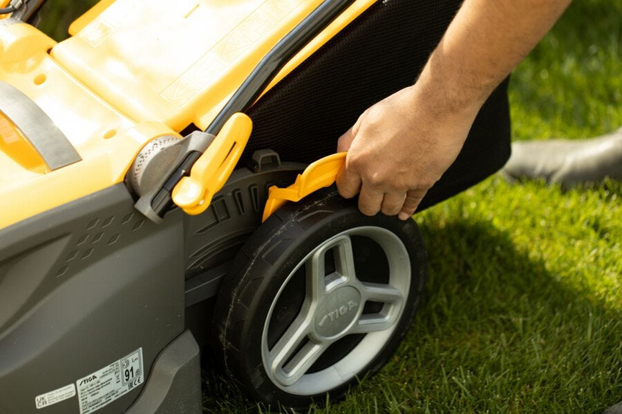 cordless lawn mower - combi 340e kit