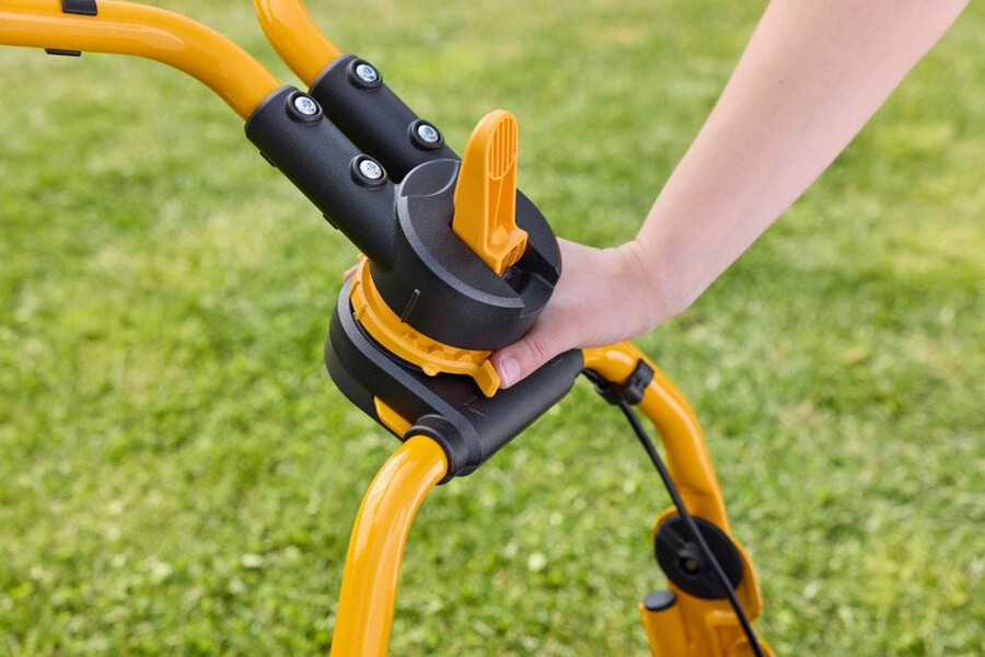 cordless lawn mower - multiclip 747e v kit