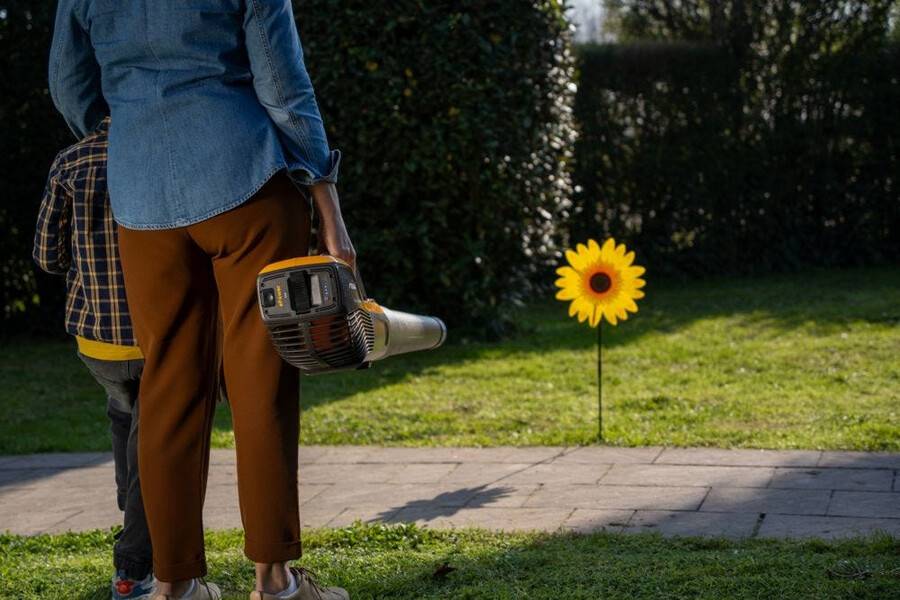 cordless leaf blower - bl 500e