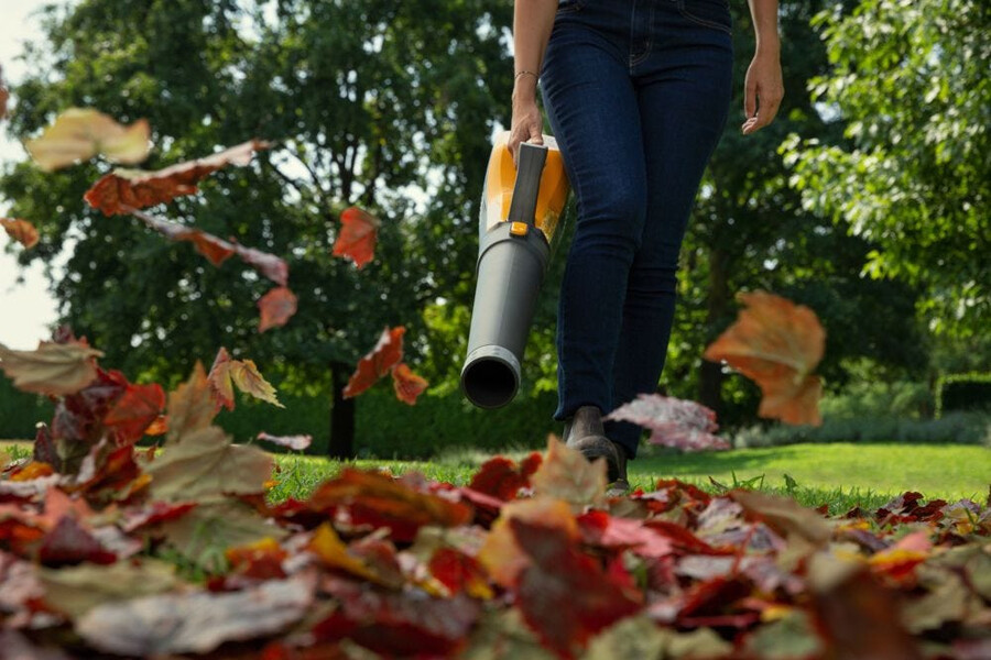 cordless leaf blower - bl 500e