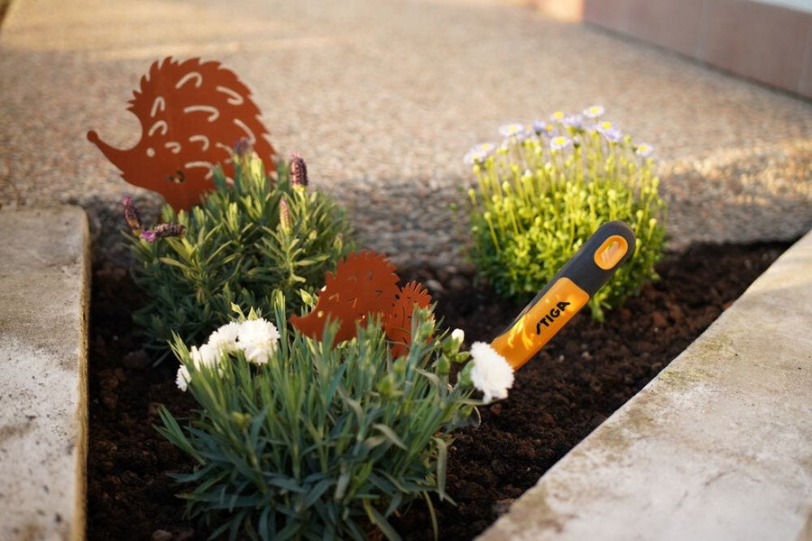 garden hand tool - transplanter trowel