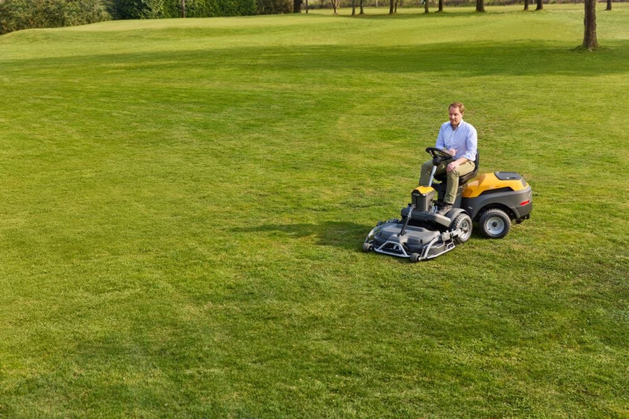 petrol front mower - park 500 wx