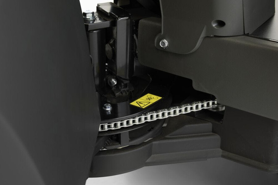 petrol front mower - park 700 wx