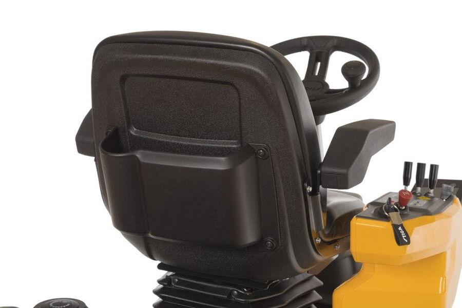 petrol front mower - park pro 900 awx