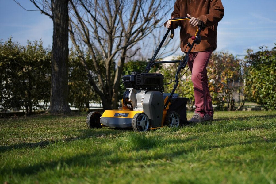 petrol lawn scarifier - svp 40 g