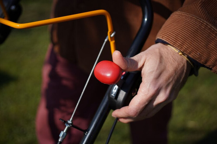petrol lawn scarifier - svp 40 g